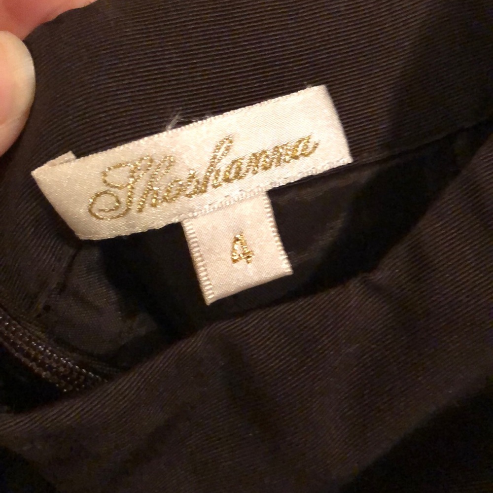 Dress - Picture 2 of 7